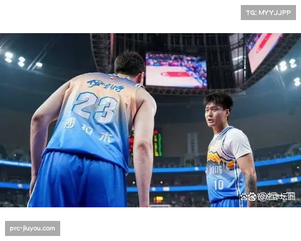 山西对阵上海季前赛 外援与本土球员配合关键 山西对阵上海季前赛 外援与本土球员配合关键